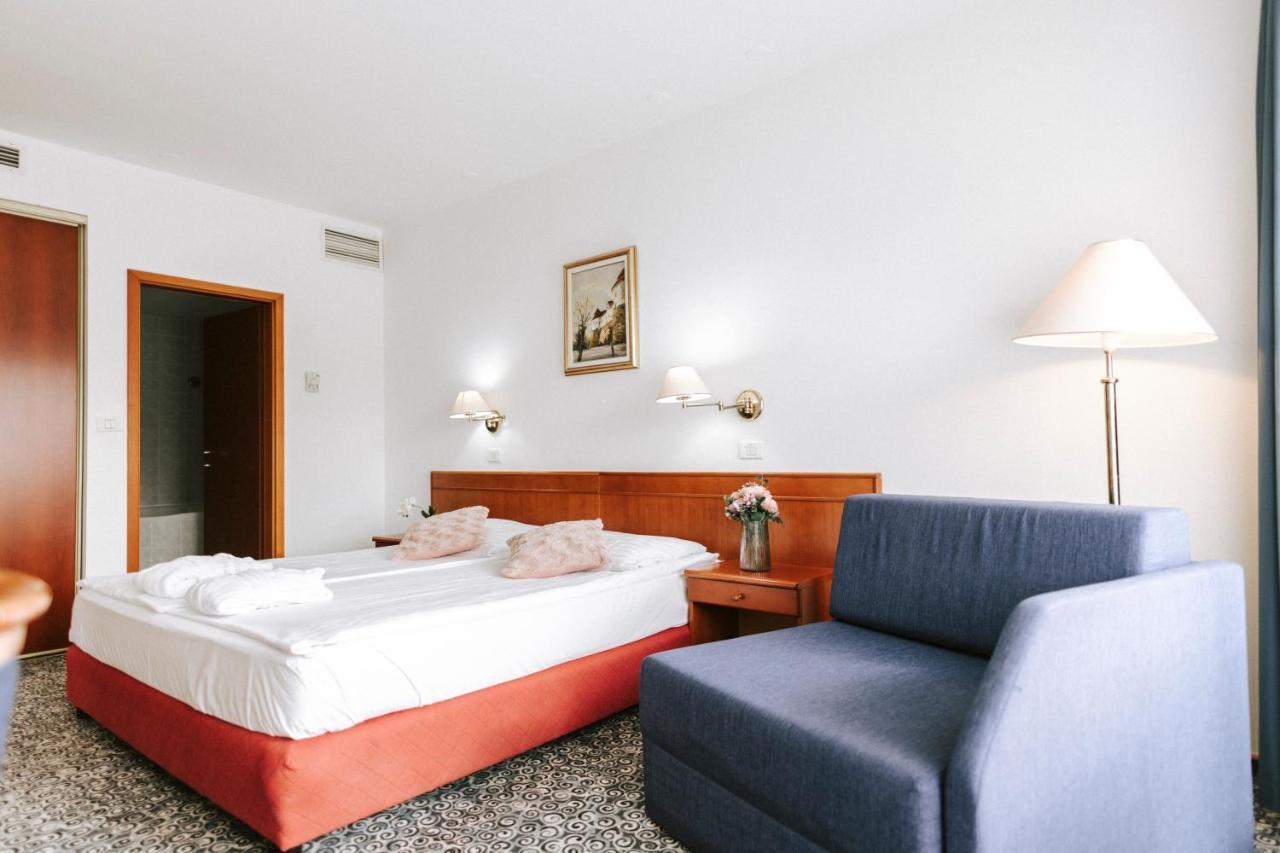 Hotel Toplice - Terme Catez Catez ob Savi Exterior photo